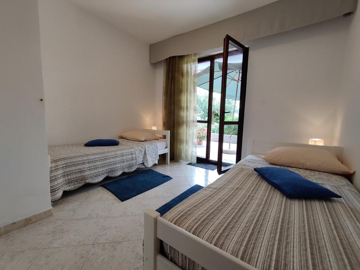 Apartment Ljubica Vrsar Buitenkant foto