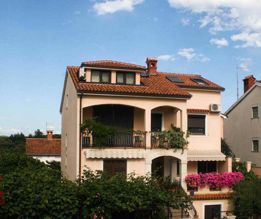 Apartment Ljubica Vrsar Buitenkant foto