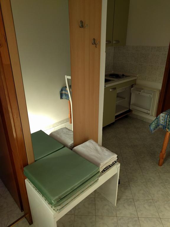 Apartment Ljubica Vrsar Buitenkant foto